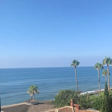 Apartment Lovely Beachfront In Calahonda *