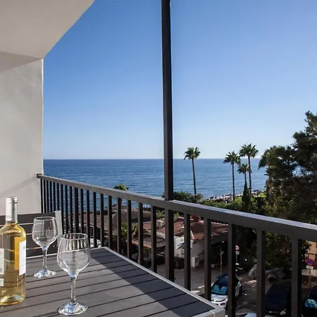 Lovely Beachfront In Calahonda Apartment *